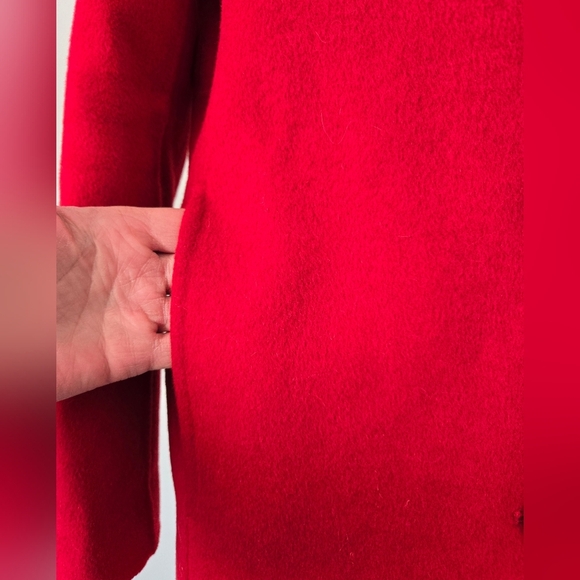 BANANA REPUBLIC Mid Length Lightweight Ultra Red Relaxed Wool Top Coat. Size XS - Picture 3 of 16